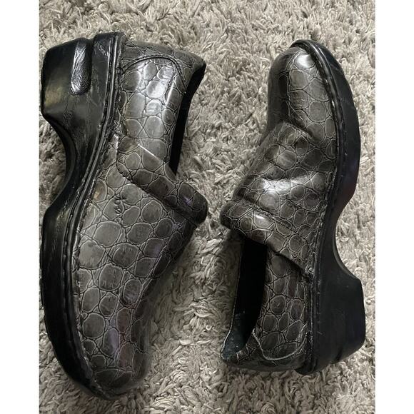B.o.c. Womens Peggy Clogs Gray Patent Crocodile Round Toe Slip On Size 8 - Picture 7 of 10